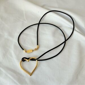 Emma Pills I HEART YOU NECKLACE